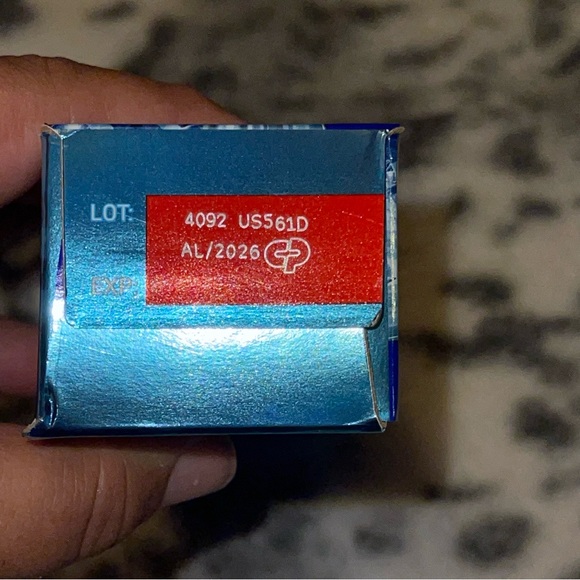 Colgate Toothpaste - Picture 7 of 8